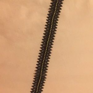 Forever 21 chocker necklace